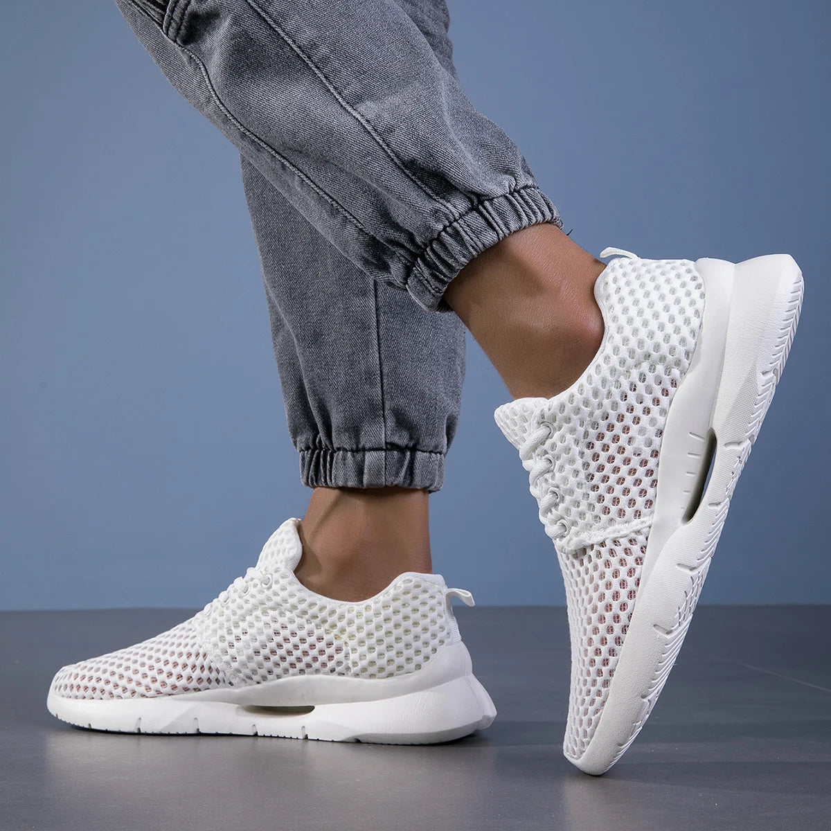 AeroFlex Mesh Sneaker
